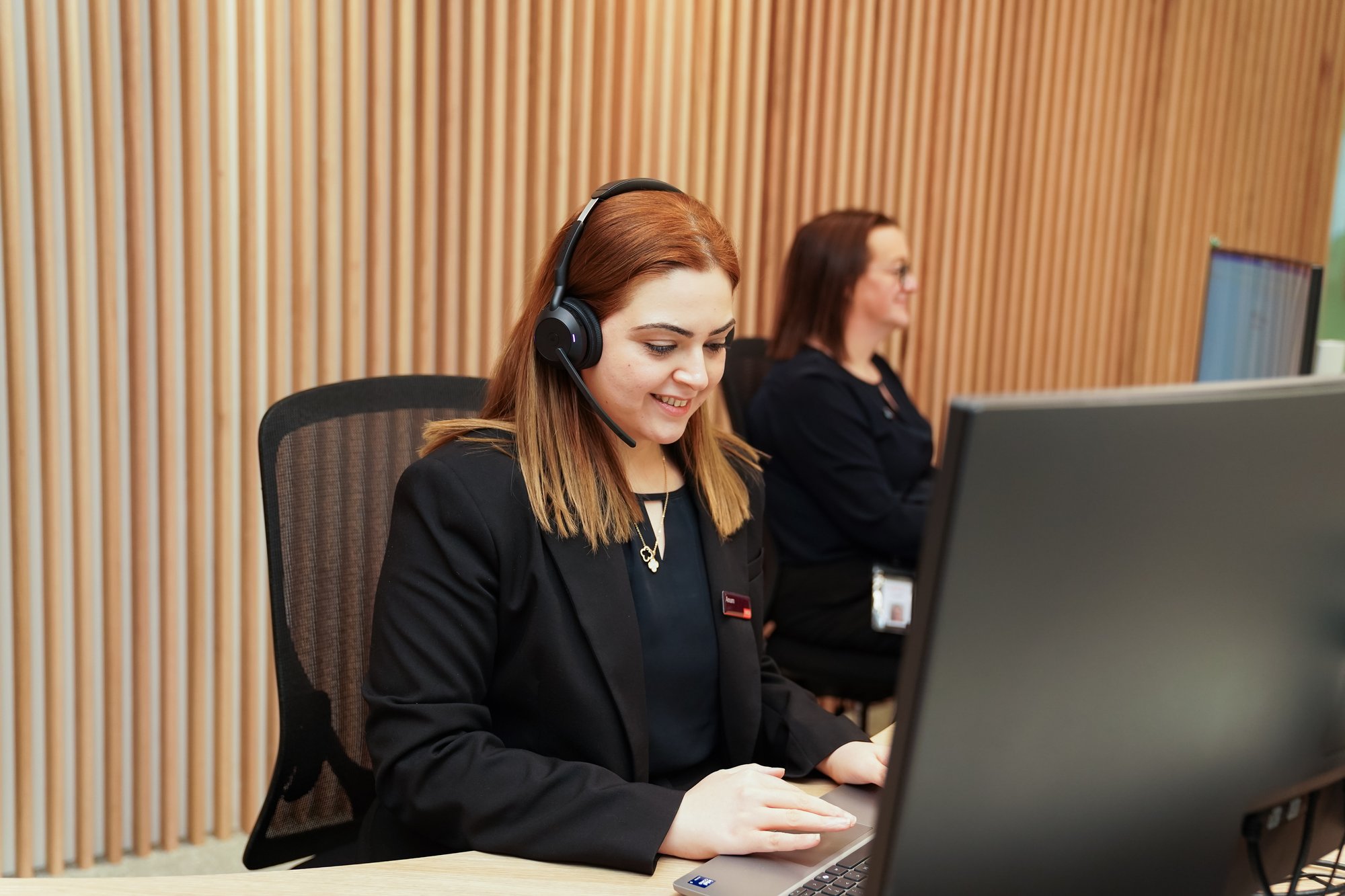 CORP_Customer-Service-Team_Aug25_Web-9